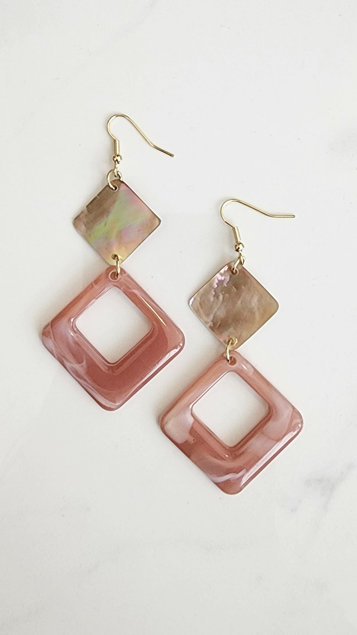 ELLIE earrings in pink