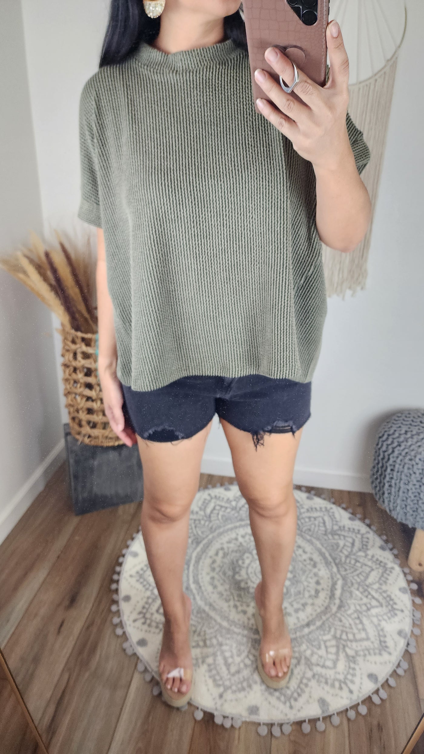DONNA oversized top in olive