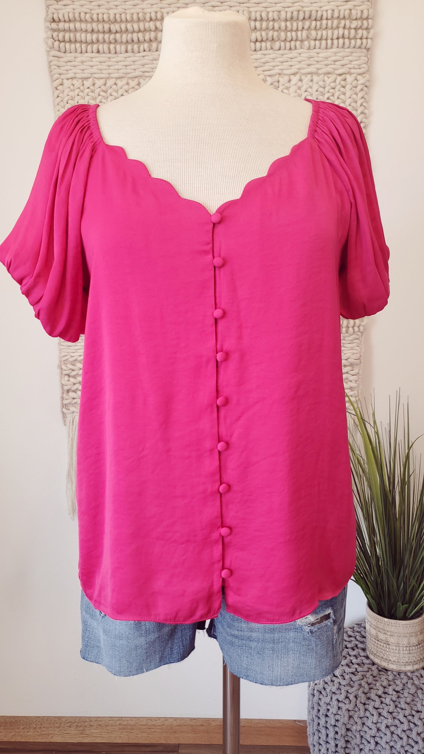 PRISCILLA scalloped top in pink sorbet-CLEARANCE