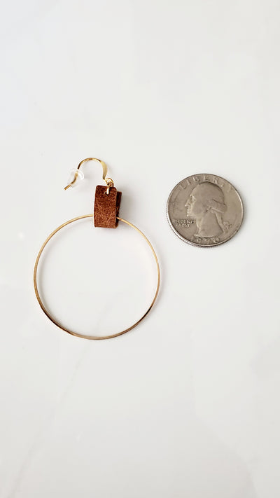 LEO leather/hoop earrings in natural-CLEARANCE