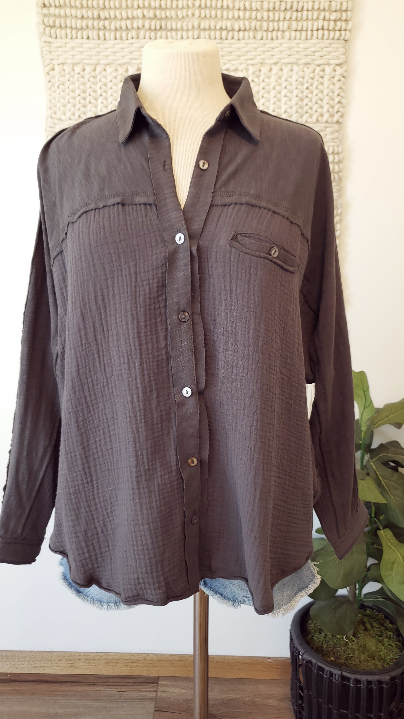 FRANKIE button-down top-CLEARANCE