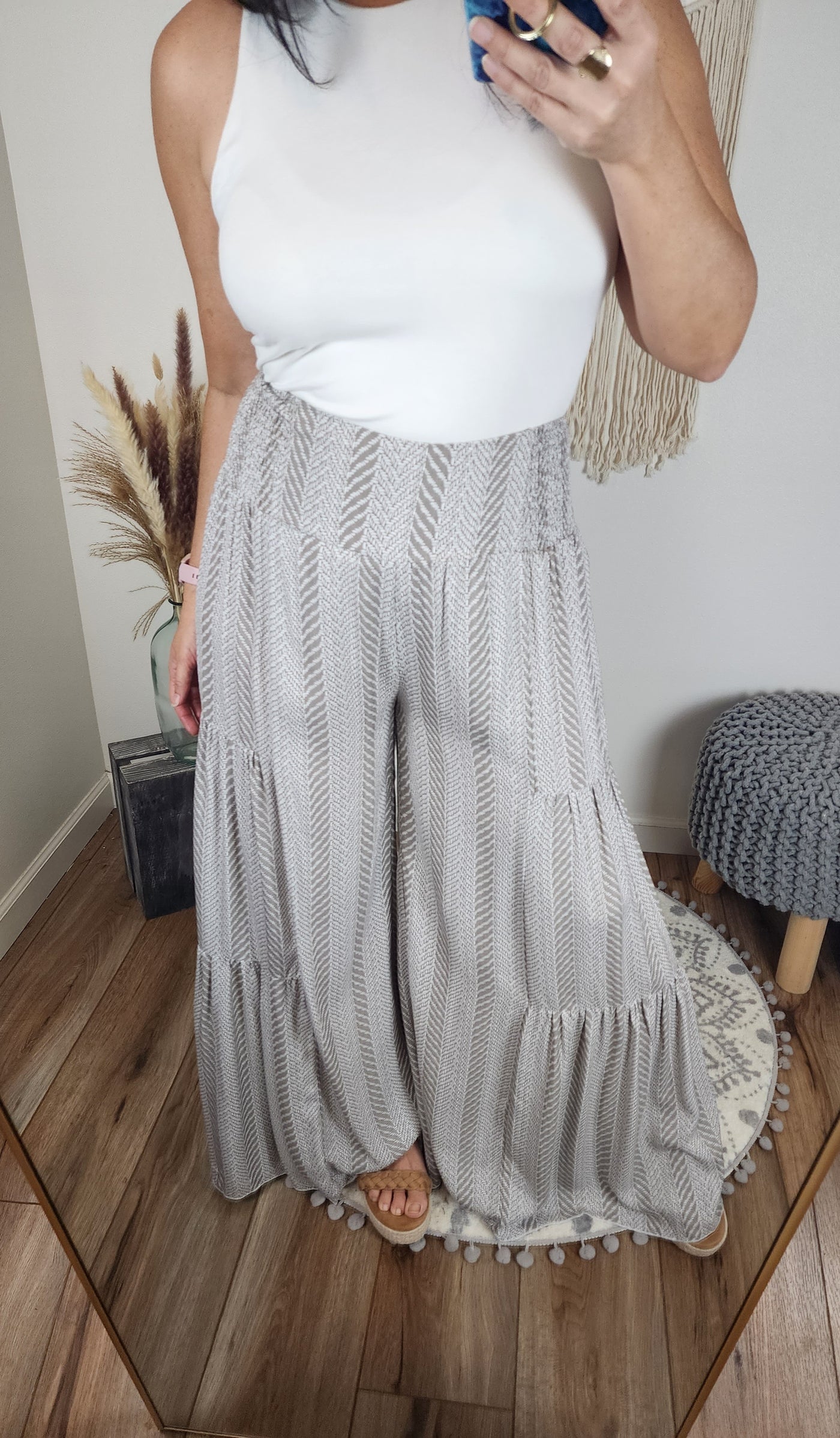 AURA wide leg pants in taupe